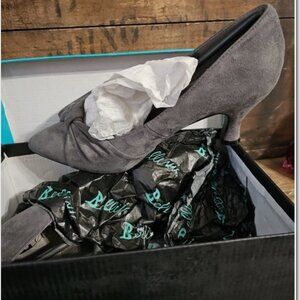 Bellini Womens Charm Pump New in Box size 7.5 WIDE